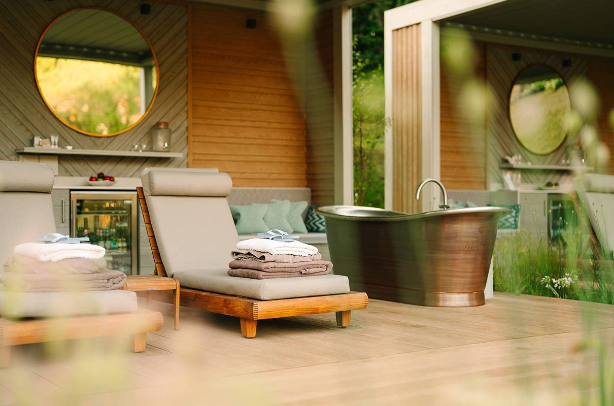 20% off Cabanas